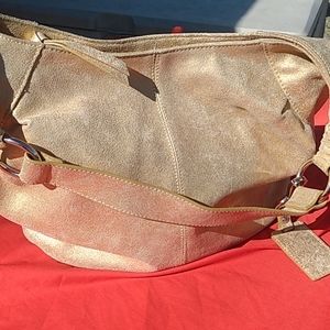 Pursuits Hobo 🛍️